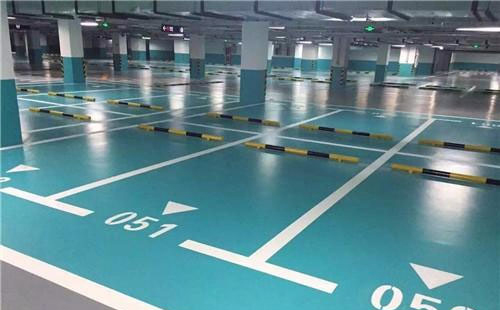 镇原镇原环氧地坪中涂：构筑坚固地面的关键环节